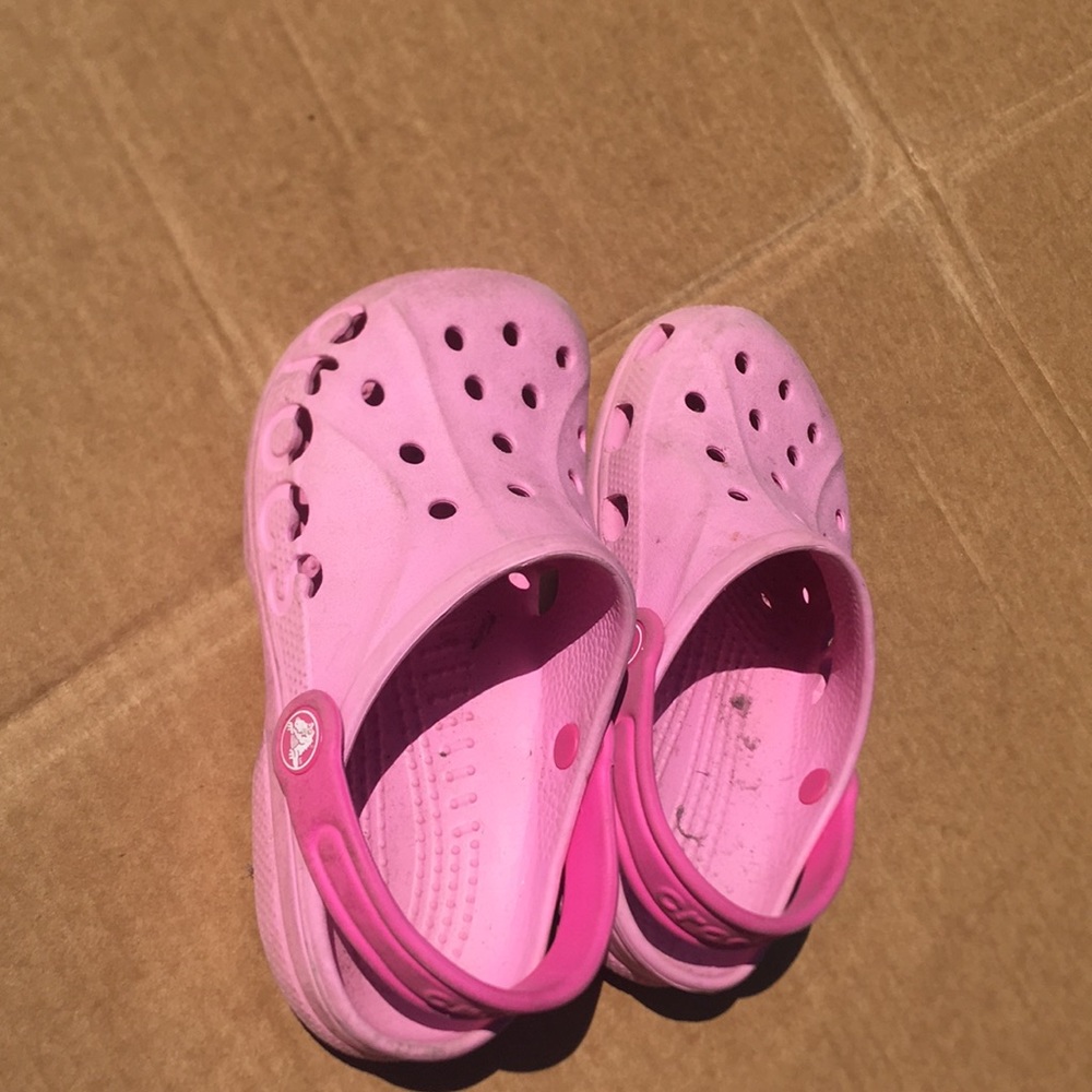 Kids size 13 pink crocs